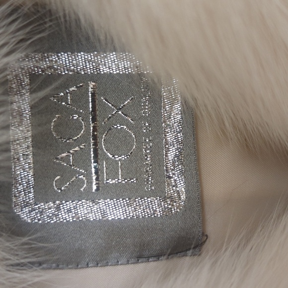 Pretty SAGA Blue Shadow Fox Jacket With Cream Collar - Picture 2 of 3